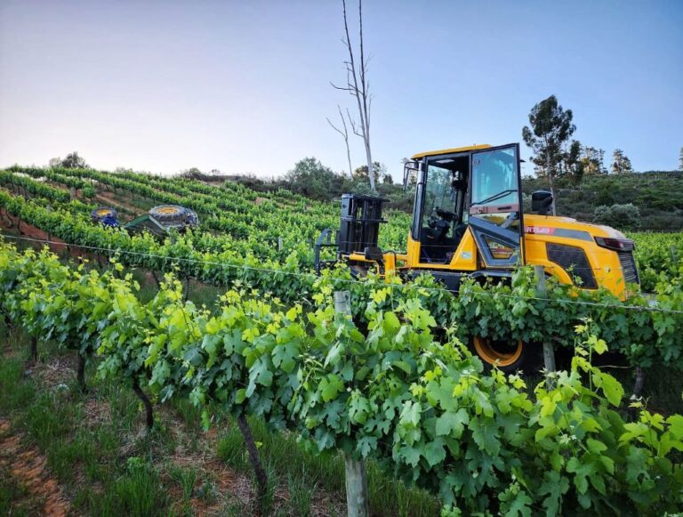 All-Terrain 4-Speed Transmission with Central Articulation