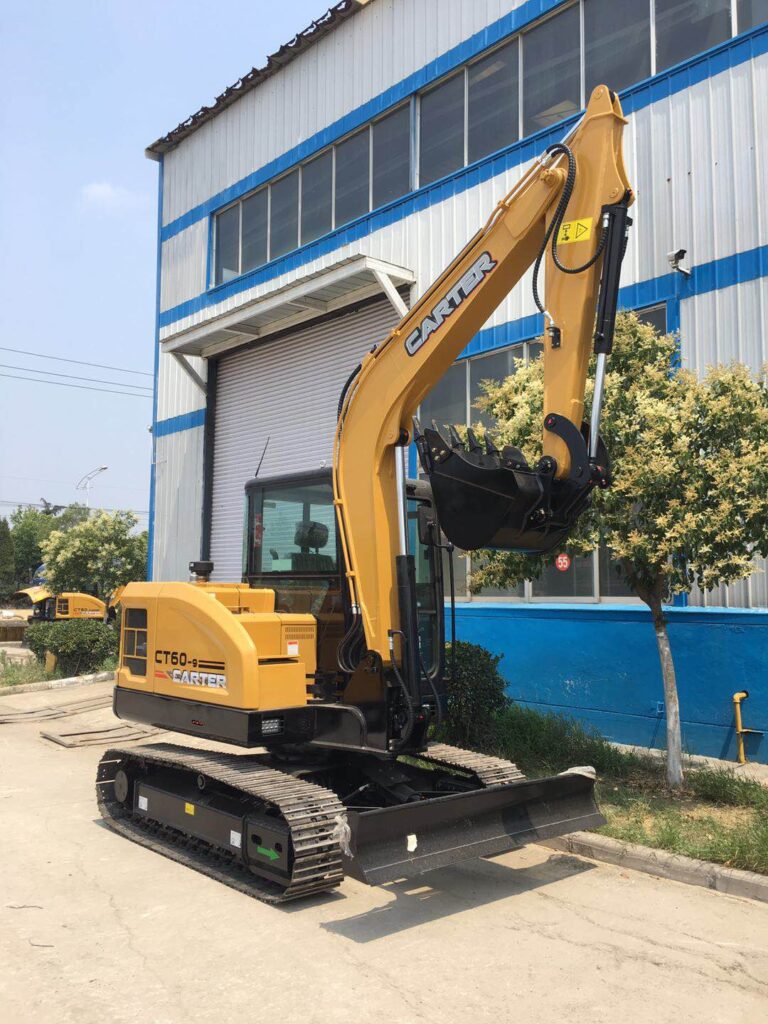 Fixed Boom and Steel Tracks for Stability and Durability