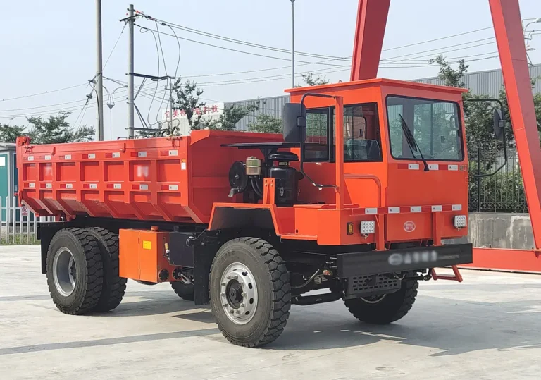 118kW (160hp) Supercharged Diesel Engine for Strong Power
