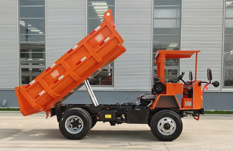 5,000kg Payload Capacity and Hydraulic Tipper Bin for Efficient Loading