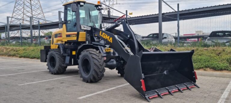 Patented axle design and three-layer articulation for enhanced control