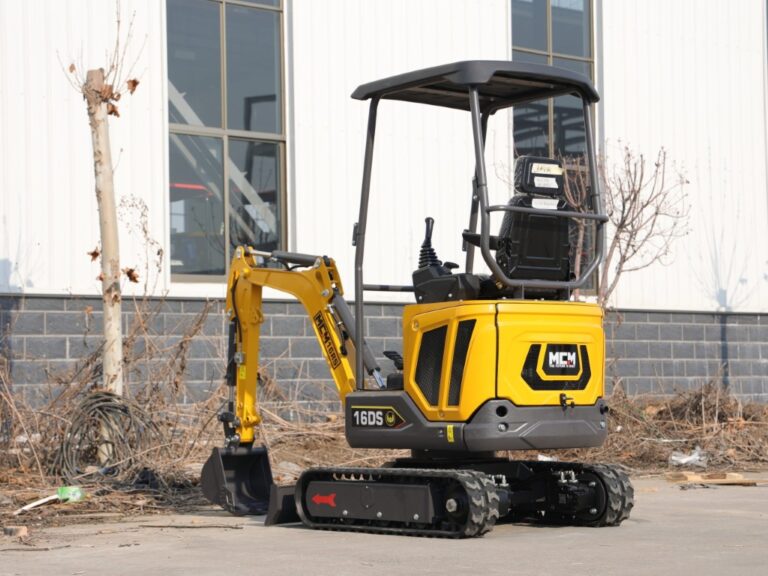 0.03m³ Bucket and Reinforced Frame for Precision and Durability
