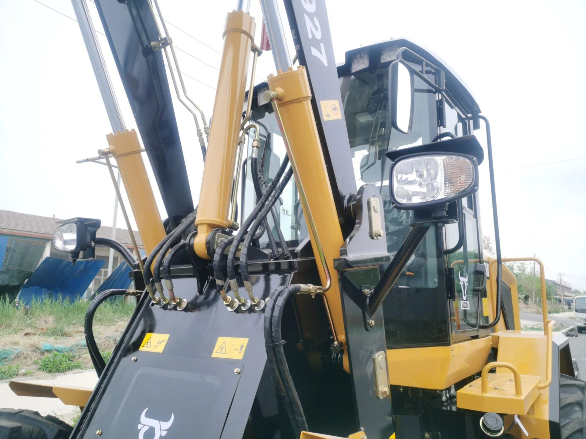 HZM 927
